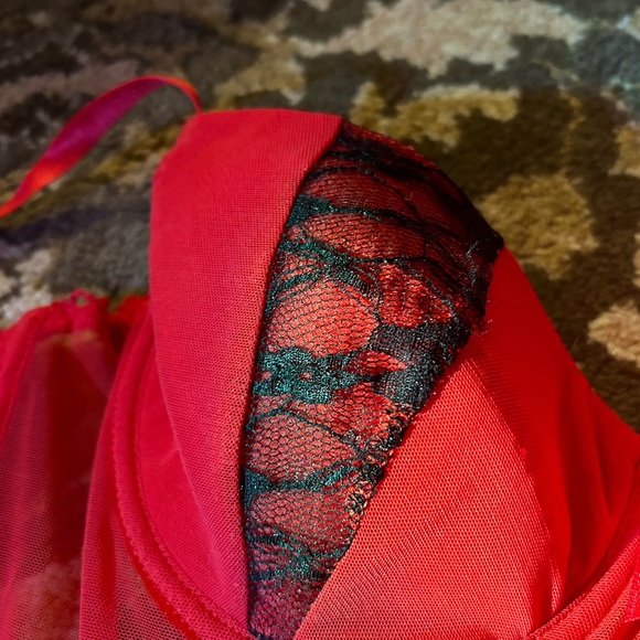 Red vintage mesh lingerie top, corset with bows, black lace - Picture 7 of 7